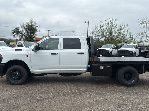New 2026 RAM 3500 Tradesman image 2