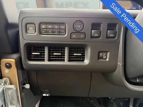 Used 2024 Chevrolet Brightdrop 600 w/ Battery Pack, Max Range AWD/4WD image 28