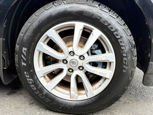 Used 2013 Nissan Pathfinder SV AWD/4WD image 48