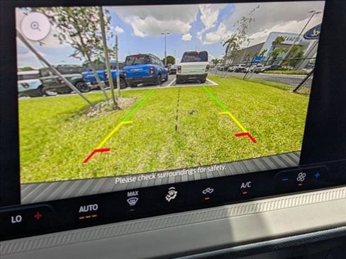 New 2025 Ford Maverick XL w/ Equipment Group 102A image 12