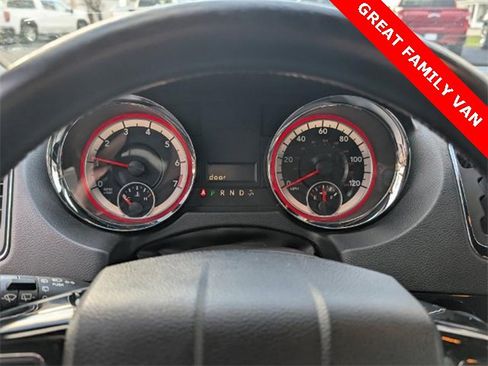 Used 2019 Dodge Grand Caravan SXT image 20