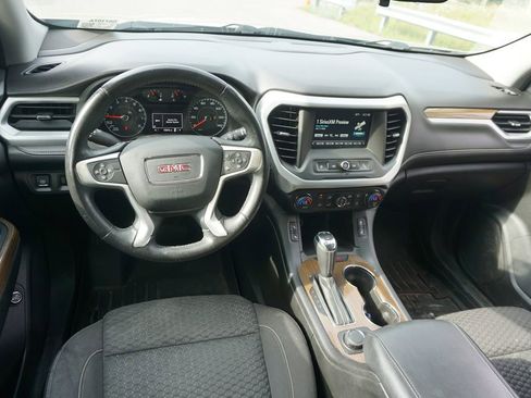 Used 2017 GMC Acadia SLE FWD image 5