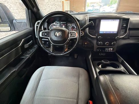 Used 2024 RAM 2500 Big Horn w/ Off Road Package AWD/4WD image 15
