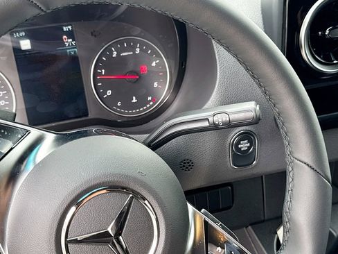 New 2025 Mercedes-Benz Sprinter 2500 image 15