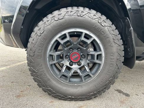 Certified 2024 Toyota 4Runner TRD Off-Road Premium w/ 4Runner Black Package (TMS) AWD/4WD image 21