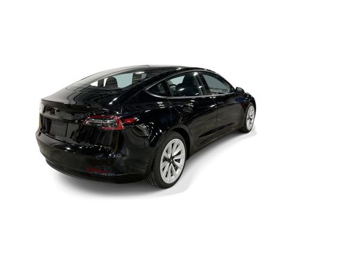 Certified 2023 Tesla Model 3 Standard Range RWD image 6