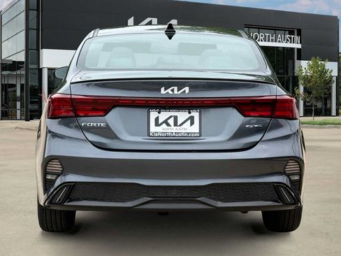 Certified 2023 Kia Forte GT-Line FWD image 6