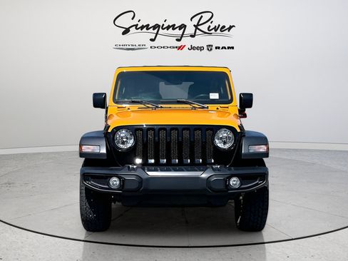 Used 2021 Jeep Wrangler Unlimited Sport AWD/4WD image 2