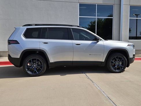 New 2026 Jeep Cherokee Limited AWD/4WD image 2