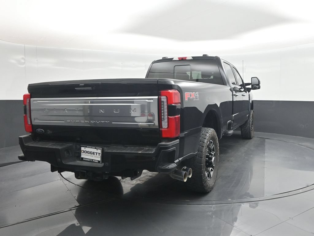 Used 2024 Ford F350 Platinum w/ FX4 Off-Road Package AWD/4WD image 26