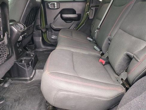 Used 2021 Jeep Wrangler Unlimited Rubicon AWD/4WD image 18