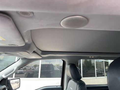 Used 2022 Ford F150 Limited image 12