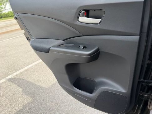Used 2014 Honda CR-V LX image 28