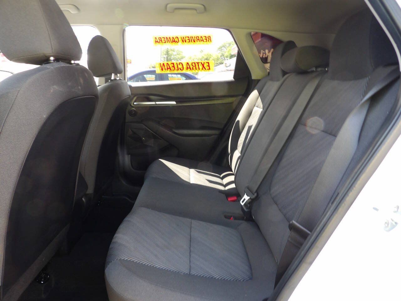 Used 2021 Kia Seltos LX AWD/4WD image 9