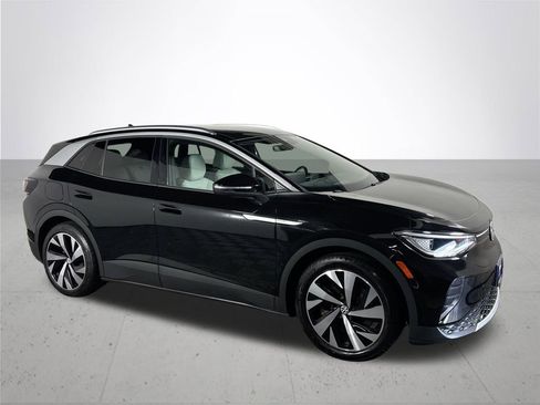 Certified 2021 Volkswagen ID.4 Pro S w/ Gradient Package image 5