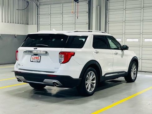 Used 2020 Ford Explorer Limited image 21