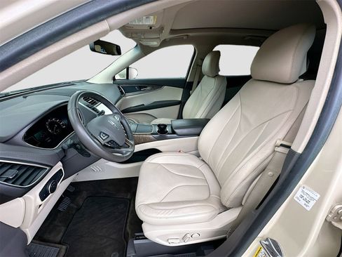 Used 2016 Lincoln MKX Reserve w/ Technology Package image 21