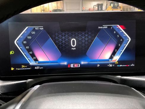 Used 2024 BMW 330i xDrive Sedan w/ Convenience Package image 25