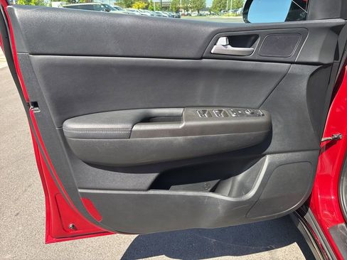 Certified 2020 Kia Sportage S AWD/4WD image 4