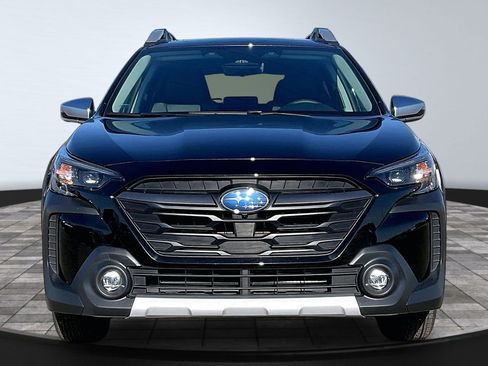Certified 2025 Subaru Outback Touring w/ Popular Package #2 image 3
