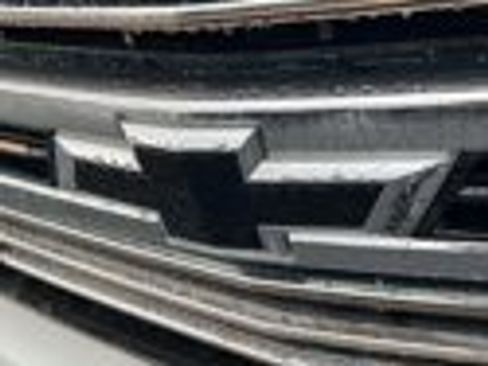 Used 2022 Chevrolet Silverado 1500 High Country w/ LPO, Dark Essentials Package AWD/4WD image 8
