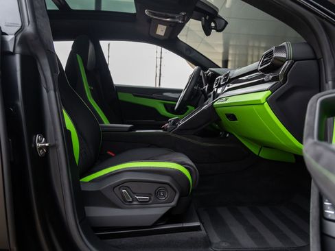 Used 2023 Lamborghini Urus S AWD/4WD image 47