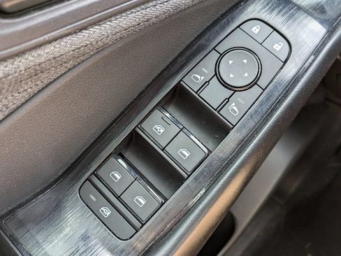 Certified 2023 Nissan Rogue S FWD image 23