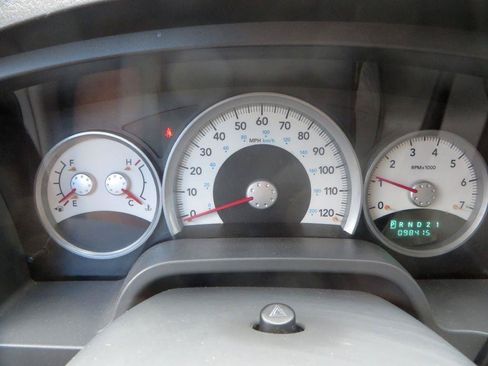 Used 2006 Dodge Dakota Laramie RWD image 12