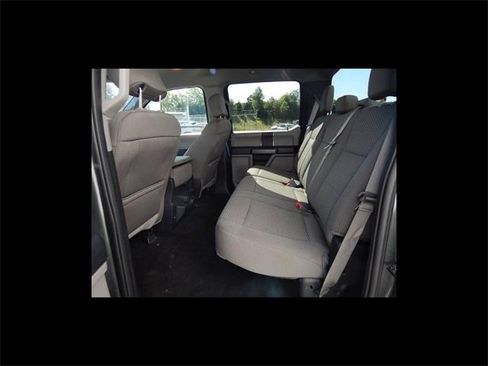 Used 2018 Ford F150 XLT image 12