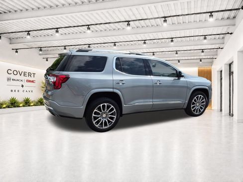 Used 2023 GMC Acadia Denali w/ Denali Ultimate Package FWD image 14