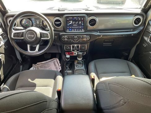 Used 2023 Jeep Wrangler Unlimited Rubicon 4xe w/ Dual Top Group AWD/4WD image 20