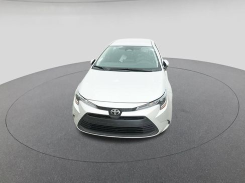 New 2025 Toyota Corolla LE image 15