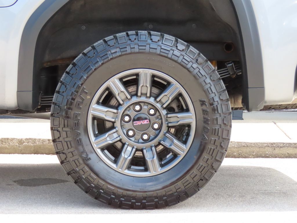 Used 2024 GMC Sierra 1500 AT4X AWD/4WD image 19