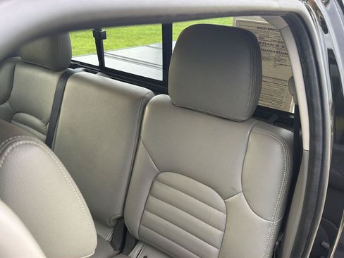 Used 2017 Nissan Frontier Desert Runner RWD image 28