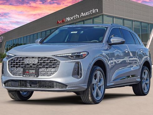 New 2025 Audi Q5 Premium Plus image 6