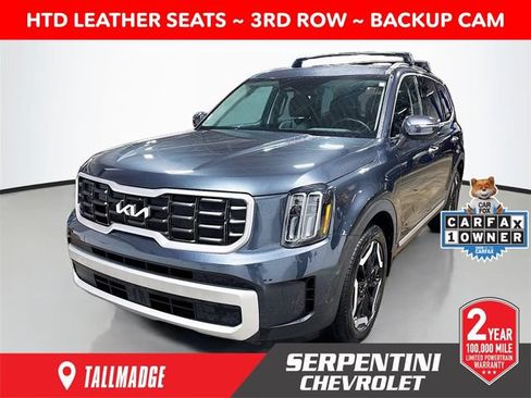 Used 2024 Kia Telluride S AWD/4WD image 1