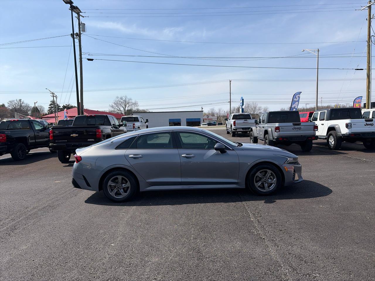 Used 2021 Kia K5 LXS FWD image 2