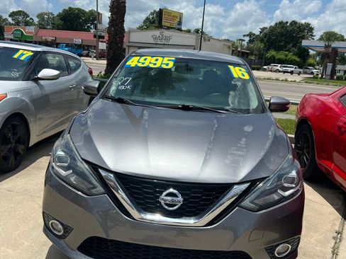 Used 2016 Nissan Sentra SR w/ Electronics Package FWD image 2