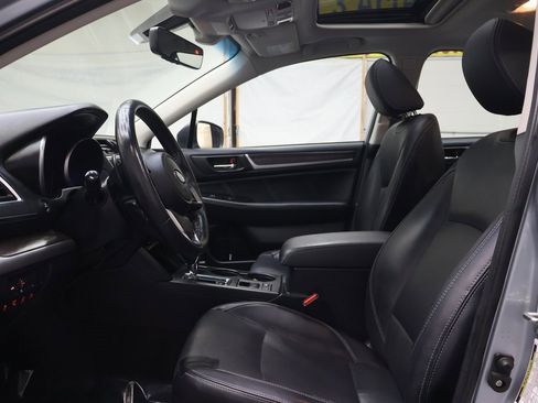 Used 2018 Subaru Legacy 2.5i Limited image 17
