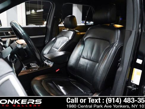 Used 2016 Ford Explorer XLT w/ Equipment Group 202A AWD/4WD image 46