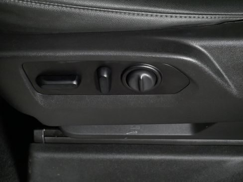 Certified 2021 GMC Sierra 1500 SLT w/ SLT Premium Package image 20