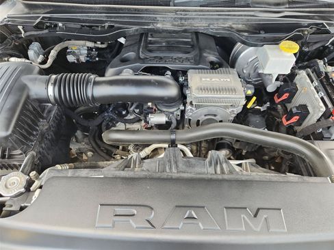 Used 2020 RAM 1500 Laramie RWD image 30