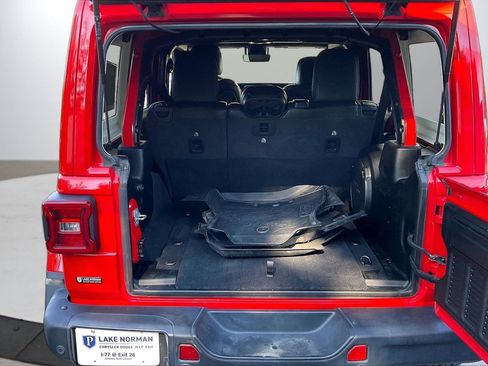 Used 2020 Jeep Wrangler Unlimited Rubicon AWD/4WD image 26