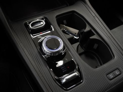 New 2026 Jeep Cherokee Laredo AWD/4WD image 26