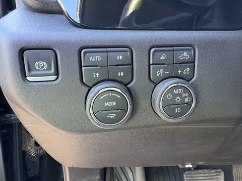 Used 2025 Chevrolet Silverado 2500 LTZ w/ LTZ Texas Edition AWD/4WD image 12