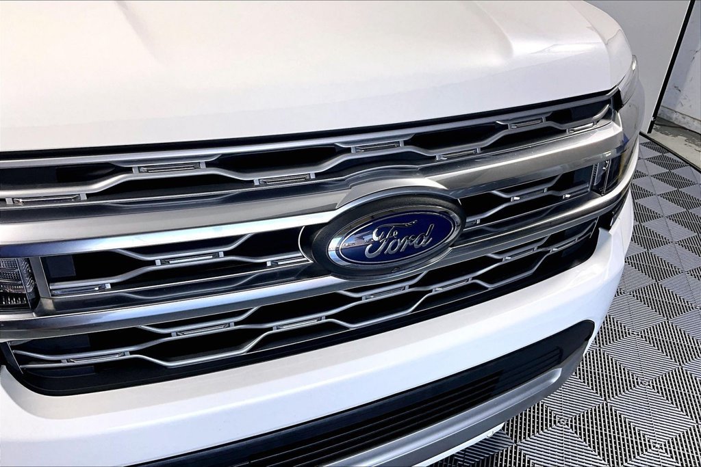 Certified 2023 Ford Expedition Platinum AWD/4WD image 31