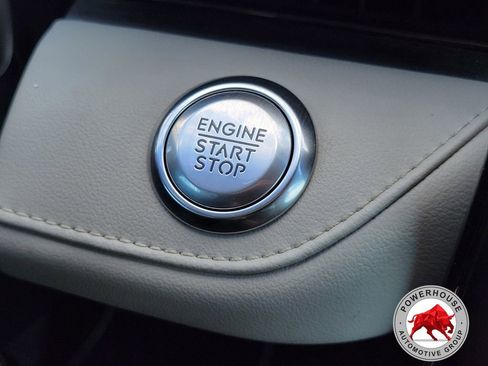 Used 2024 Lincoln Nautilus Reserve AWD/4WD image 38