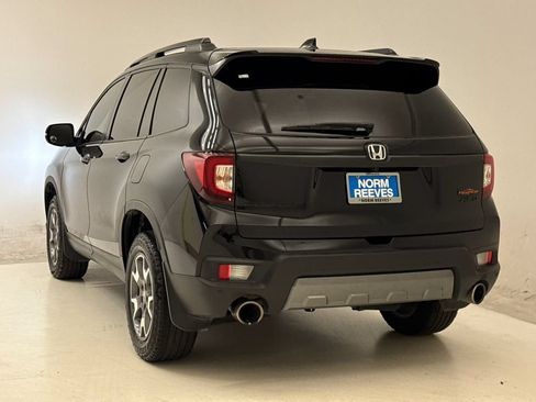 Certified 2022 Honda Passport TrailSport image 7