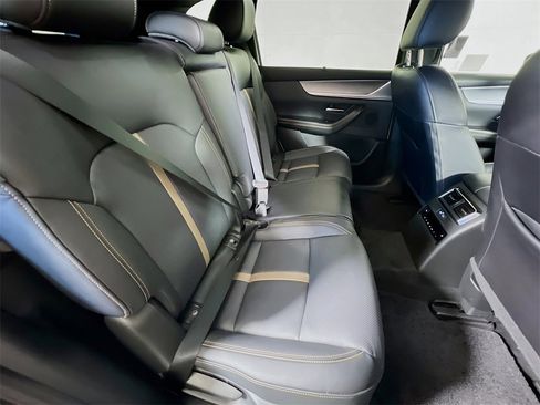 Used 2025 MAZDA CX-70 Plug-In Hybrid w/ Premium Plus image 23