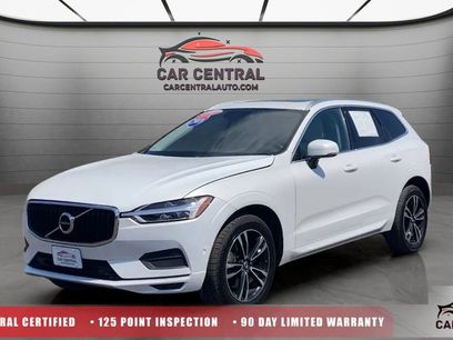Used 2019 Volvo XC60 T6 Momentum w/ Premium Package